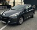 Сірий Пежо 207, об'ємом двигуна 1.4 л та пробігом 240 тис. км за 4500 $, фото 1 на Automoto.ua