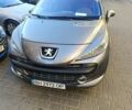 Сірий Пежо 207, об'ємом двигуна 1.6 л та пробігом 209 тис. км за 5500 $, фото 1 на Automoto.ua