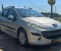 Серый Пежо 207, объемом двигателя 1.4 л и пробегом 480 тыс. км за 4400 $, фото 1 на Automoto.ua