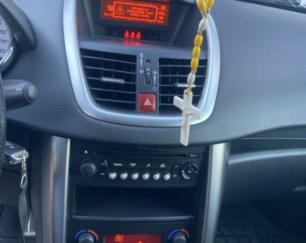 Пежо 207 2008 у Стрые на Automoto.ua Сірий Пежо 207, об'ємом двигуна 1.6 л та пробігом 230 тис. км за 4400 $, фото 1 на Automoto.ua