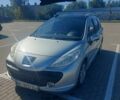 Сірий Пежо 207, об'ємом двигуна 1.4 л та пробігом 232 тис. км за 3800 $, фото 1 на Automoto.ua