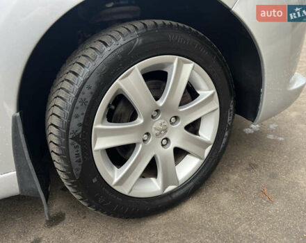 Серый Пежо 207, объемом двигателя 1.6 л и пробегом 253 тыс. км за 3950 $, фото 19 на Automoto.ua