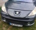 Серый Пежо 207, объемом двигателя 1.6 л и пробегом 186 тыс. км за 5200 $, фото 1 на Automoto.ua