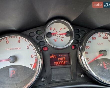 Серый Пежо 207, объемом двигателя 1.6 л и пробегом 196 тыс. км за 5200 $, фото 6 на Automoto.ua