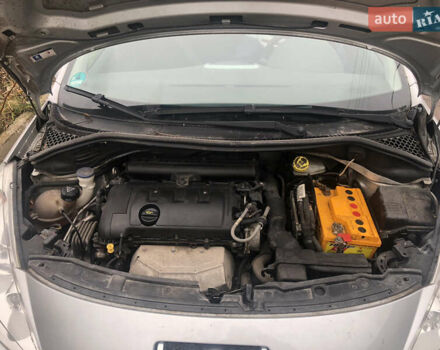 Серый Пежо 207, объемом двигателя 1.4 л и пробегом 218 тыс. км за 4500 $, фото 12 на Automoto.ua