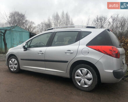 Серый Пежо 207, объемом двигателя 1.4 л и пробегом 218 тыс. км за 4500 $, фото 4 на Automoto.ua