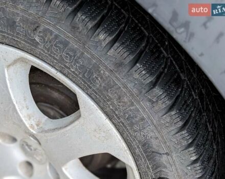 Серый Пежо 207, объемом двигателя 1.4 л и пробегом 204 тыс. км за 5400 $, фото 5 на Automoto.ua