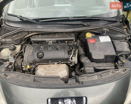 Пежо 207 2008 у Житомирі на Automoto.ua Сірий Пежо 207, об'ємом двигуна 1.4 л та пробігом 240 тис. км за 4700 $, фото 14 на Automoto.ua