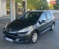 Серый Пежо 207, объемом двигателя 1.6 л и пробегом 229 тыс. км за 5500 $, фото 3 на Automoto.ua