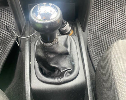 Пежо 207 2008 у Житомирі на Automoto.ua Сірий Пежо 207, об'ємом двигуна 1.4 л та пробігом 240 тис. км за 4700 $, фото 12 на Automoto.ua