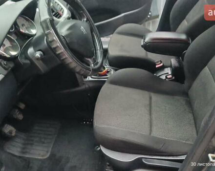 Серый Пежо 207, объемом двигателя 1.6 л и пробегом 118 тыс. км за 5200 $, фото 6 на Automoto.ua