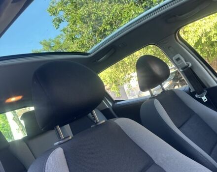 Серый Пежо 207, объемом двигателя 1.4 л и пробегом 205 тыс. км за 3500 $, фото 5 на Automoto.ua