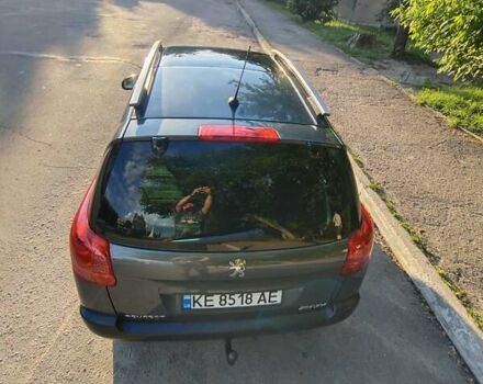 Серый Пежо 207, объемом двигателя 1.4 л и пробегом 192 тыс. км за 5500 $, фото 3 на Automoto.ua