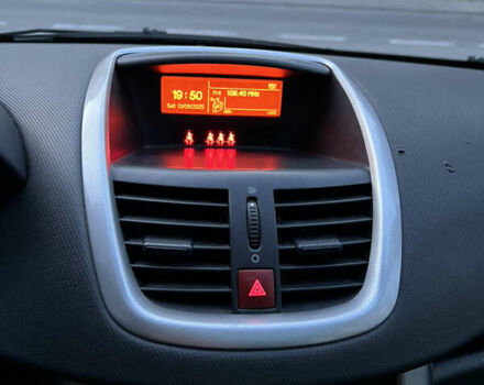 Серый Пежо 207, объемом двигателя 1.6 л и пробегом 198 тыс. км за 4999 $, фото 25 на Automoto.ua