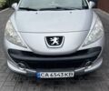 Серый Пежо 207, объемом двигателя 1.4 л и пробегом 203 тыс. км за 5000 $, фото 4 на Automoto.ua