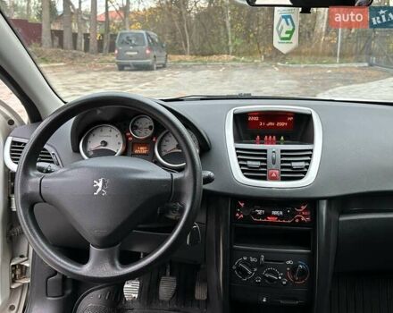Сірий Пежо 207, об'ємом двигуна 1.4 л та пробігом 225 тис. км за 4450 $, фото 10 на Automoto.ua