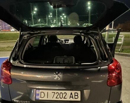 Серый Пежо 207, объемом двигателя 1.6 л и пробегом 127 тыс. км за 5400 $, фото 8 на Automoto.ua