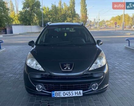 Серый Пежо 207, объемом двигателя 1.6 л и пробегом 229 тыс. км за 5500 $, фото 2 на Automoto.ua