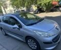 Серый Пежо 207, объемом двигателя 1.4 л и пробегом 205 тыс. км за 3500 $, фото 2 на Automoto.ua