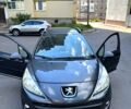 Серый Пежо 207, объемом двигателя 1.6 л и пробегом 340 тыс. км за 4800 $, фото 1 на Automoto.ua