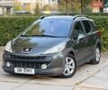 Серый Пежо 207, объемом двигателя 1.6 л и пробегом 221 тыс. км за 5500 $, фото 1 на Automoto.ua