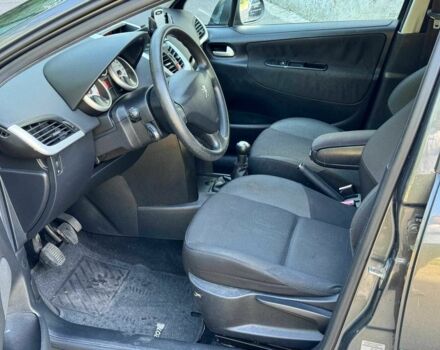 Серый Пежо 207, объемом двигателя 1.4 л и пробегом 275 тыс. км за 4490 $, фото 14 на Automoto.ua