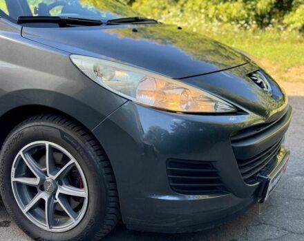 Серый Пежо 207, объемом двигателя 1.4 л и пробегом 275 тыс. км за 4490 $, фото 4 на Automoto.ua