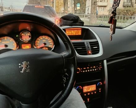 Пежо 207 2009 в Львове на Automoto.ua Серый Пежо 207, объемом двигателя 1.6 л и пробегом 276 тыс. км за 5600 $, фото 5 на Automoto.ua