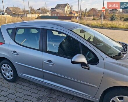 Серый Пежо 207, объемом двигателя 1.6 л и пробегом 227 тыс. км за 5300 $, фото 6 на Automoto.ua