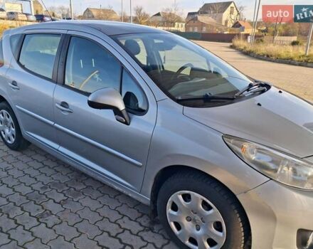 Серый Пежо 207, объемом двигателя 1.6 л и пробегом 227 тыс. км за 5300 $, фото 5 на Automoto.ua