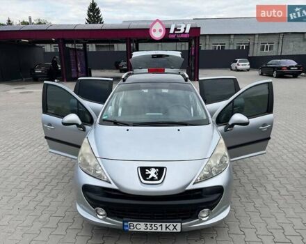 Серый Пежо 207, объемом двигателя 1.4 л и пробегом 180 тыс. км за 4600 $, фото 1 на Automoto.ua