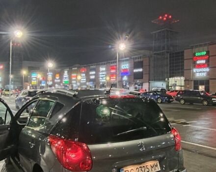 Пежо 207 2009 в Львове на Automoto.ua Серый Пежо 207, объемом двигателя 1.6 л и пробегом 276 тыс. км за 5600 $, фото 9 на Automoto.ua