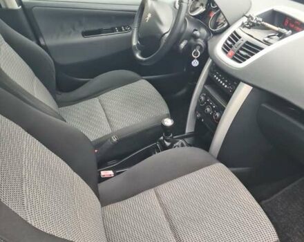 Сірий Пежо 207, об'ємом двигуна 1.6 л та пробігом 250 тис. км за 5450 $, фото 9 на Automoto.ua