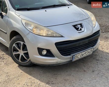 Сірий Пежо 207, об'ємом двигуна 1.4 л та пробігом 196 тис. км за 4400 $, фото 9 на Automoto.ua