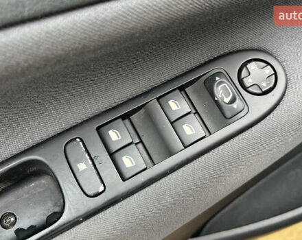 Пежо 207 2010 в Стрые на Automoto.ua Серый Пежо 207, объемом двигателя 1.6 л и пробегом 156 тыс. км за 6390 $, фото 16 на Automoto.ua