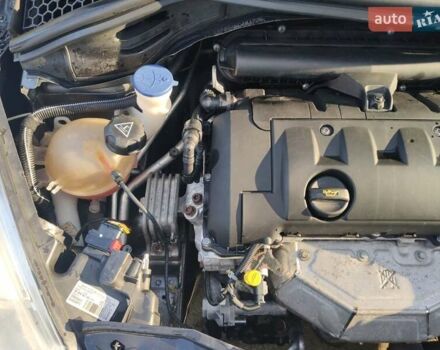 Сірий Пежо 207, об'ємом двигуна 1.6 л та пробігом 158 тис. км за 4500 $, фото 35 на Automoto.ua