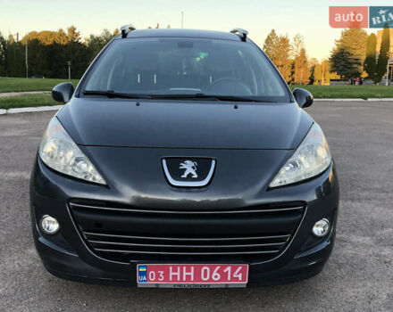 Серый Пежо 207, объемом двигателя 1.6 л и пробегом 181 тыс. км за 6500 $, фото 1 на Automoto.ua