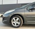 Серый Пежо 207, объемом двигателя 1.6 л и пробегом 245 тыс. км за 5580 $, фото 2 на Automoto.ua