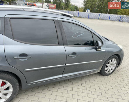 Серый Пежо 207, объемом двигателя 1.4 л и пробегом 236 тыс. км за 4500 $, фото 2 на Automoto.ua