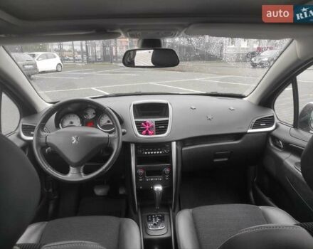 Серый Пежо 207, объемом двигателя 1.6 л и пробегом 120 тыс. км за 6500 $, фото 5 на Automoto.ua