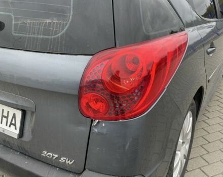 Серый Пежо 207, объемом двигателя 1.4 л и пробегом 236 тыс. км за 4800 $, фото 1 на Automoto.ua