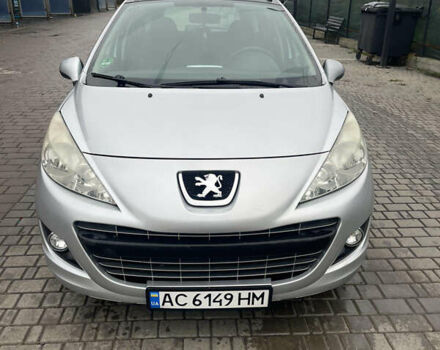 Серый Пежо 207, объемом двигателя 1.56 л и пробегом 200 тыс. км за 5800 $, фото 1 на Automoto.ua