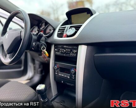 Серый Пежо 207, объемом двигателя 1.6 л и пробегом 344 тыс. км за 2599 $, фото 9 на Automoto.ua
