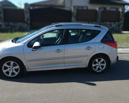 Сірий Пежо 207, об'ємом двигуна 1.56 л та пробігом 200 тис. км за 5600 $, фото 2 на Automoto.ua
