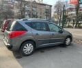 Серый Пежо 207, объемом двигателя 1.6 л и пробегом 210 тыс. км за 4000 $, фото 1 на Automoto.ua