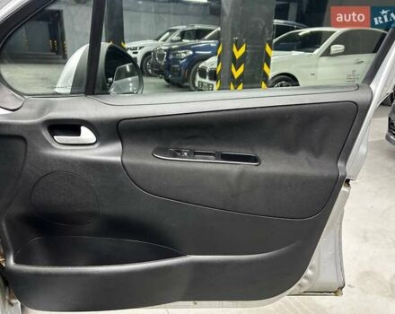 Серый Пежо 207, объемом двигателя 1.6 л и пробегом 203 тыс. км за 10000 $, фото 20 на Automoto.ua