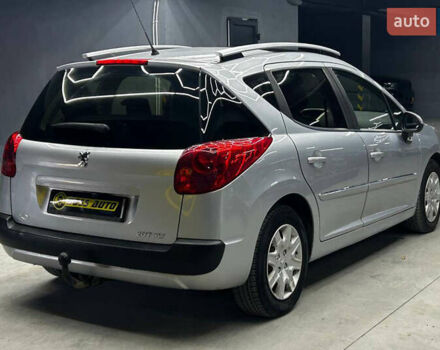 Серый Пежо 207, объемом двигателя 1.6 л и пробегом 203 тыс. км за 10000 $, фото 5 на Automoto.ua