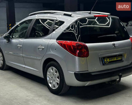 Серый Пежо 207, объемом двигателя 1.6 л и пробегом 203 тыс. км за 10000 $, фото 3 на Automoto.ua