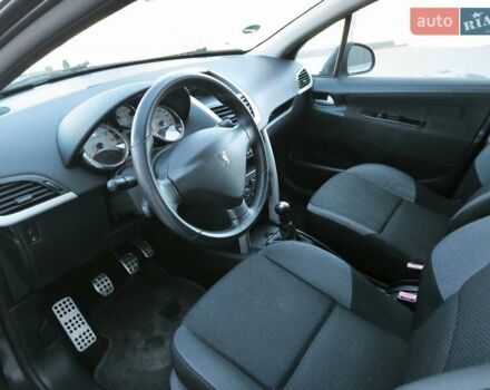 Серый Пежо 207, объемом двигателя 1.6 л и пробегом 179 тыс. км за 5999 $, фото 21 на Automoto.ua