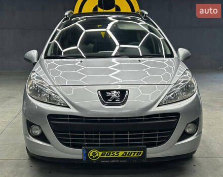 Серый Пежо 207, объемом двигателя 1.6 л и пробегом 203 тыс. км за 10000 $, фото 1 на Automoto.ua